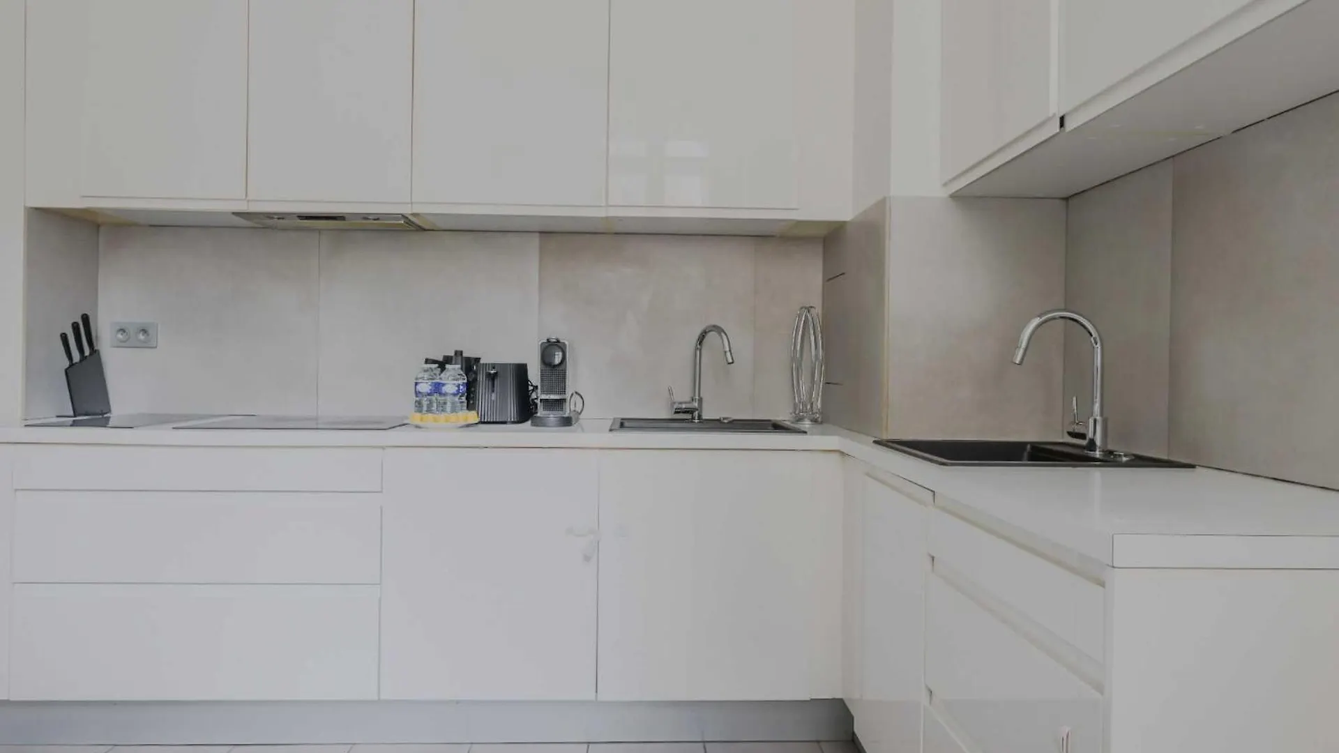 Spacious Apartment - 5Br-12P - Trocadero Paris