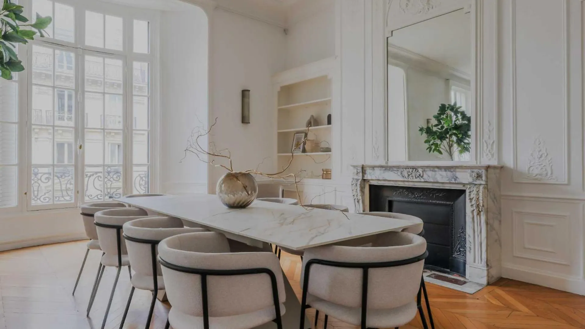 Spacious Apartment - 5Br-12P - Trocadero Paříž